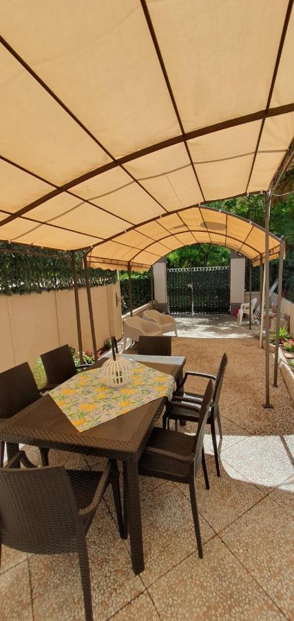 Vila Villino Sirene Mondello Palermo Exteriér fotografie